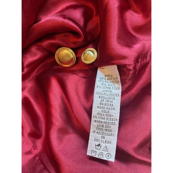 Joan Rivers Red Blazer Woven Jacket Size 10 Gold Button Parisian Chic Wool Crop - Picture 5 of 7